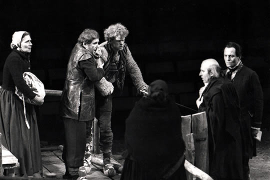 René Peier in 'Der zerbrochene Krug', 1978: Staatstheater Karlsruhe